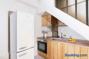 Fos Apartment - Image 5