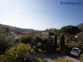 Apartment Les Mas de Pramousquier-1 by Interhome - Image 2