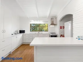 Montville Attic - Image 4