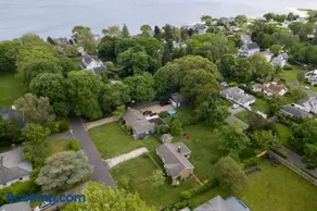 Charming Cottage in The Heart of the North Fork - Image 2
