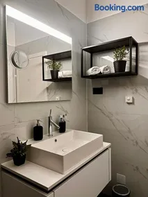 White Pearl Apartments - NEW - Image 4