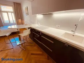 Modern Apartments Letna - Image 4