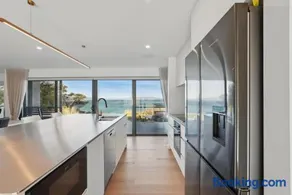 Modern Coastal Retreat and Hot Tub - Image 2