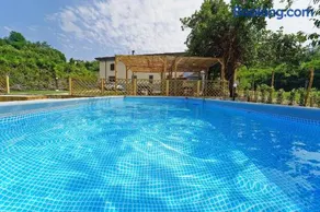 Villa Adelaide 22 Pax by VILLASRETREATS - Image 1