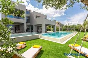 Sissy Luxury Villa Chania - Image 1