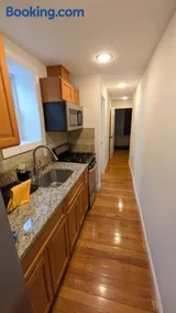 One bedroom Apartment, 15 minutes from Time Square NYC and 4 minutes from MetLife Stadium - Image 1