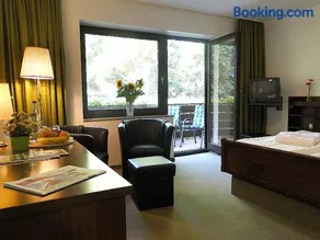 Hotel Zum Goldenen Hirsch - Image 4