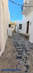 Mini Traditional House - Image 2