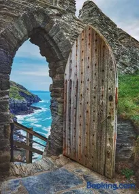 Polrunny Farm Blackberry Cottage - Cornwall bliss in sight of the sea - Image 2
