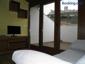 Apartamentos Turísticos Peñafiel - Image 2