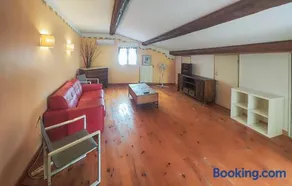 Gorgeous Apartment In Cessenon-Sur-Orb With Wifi - Image 4