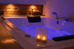 Ô Roméo - Suite privée - Image 1