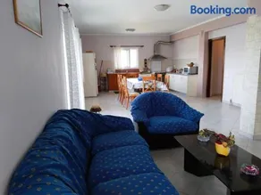 Christos House - Image 4