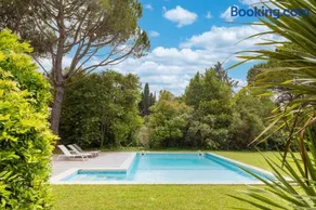 Villa con barbacoa, piscina privada y jardín - Image 2