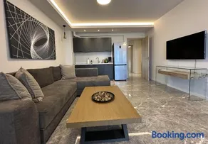 Panorama Serenity Suites - Image 1