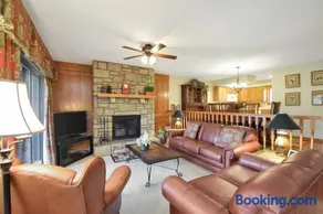 Chetola Resort- ADIRONDACKS 2 - Image 1