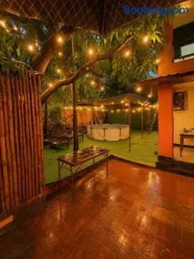 Vishwakarma Niwas Jacuzzi Villa with Pool - Image 4