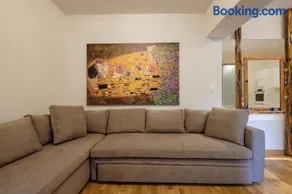 Sueno Garden Apartment - Image 4