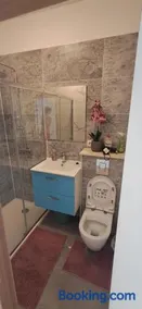 Appartement dans rue calme - Image 2