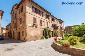 La Casa del Cappero a Buonconvento - Image 1