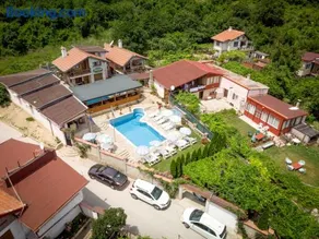 Hotel Poseidon - Image 1