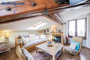 Cosy and Calm in Grenoble City Heart, air-conditioned, with free and large parking Q-Park Chavant - Image 2