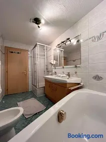 Apart Sebastian - Image 3