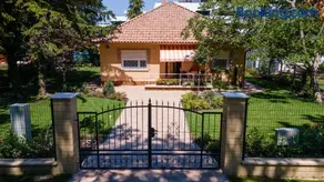 Szemes Villa - Image 2