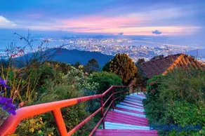 Kek Lok Si Inn - Image 5