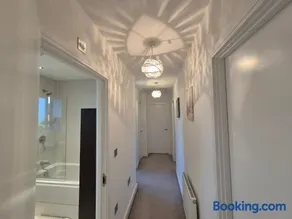 Double Room in a shared 4 bedroom family home in Broomfield - Image 2