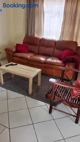 NEMARA Self Catering Lodge - Image 1