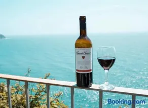 Il Grecale - The Cliff Retreat - Image 3