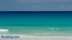 CASA NAMI- Cancún Beachside Suites - Image 4