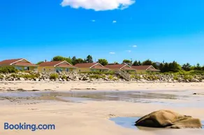 Oceanfront Beach Cottage 2BR Pet Friendly - Image 1
