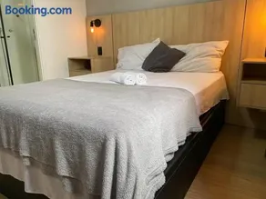 Lindo Studio no Brás com Piscina/Metrô Brás - Image 1