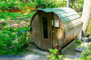 Cozy Forest Getaway by the Pond - Image 2
