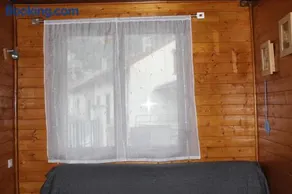 Maison de charme calme entourée de montagne - Image 3