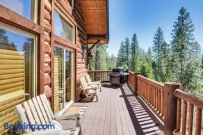 Blue Lake Springs Log Cabin dog friendly - Image 3