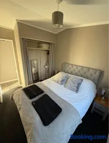 Two Bedroom Lodge - Image 1