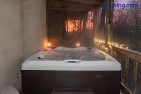 A Change in 'Altitude' - Sleeps 12 - Hot Tub - Image 2