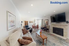 Portola Oasis - Permit DRO-STR-18 - Image 4