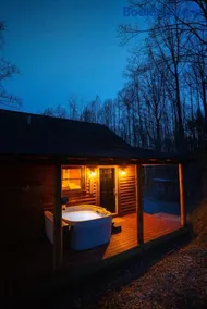 Secluded Cozy Log Cabin Villa - Image 2