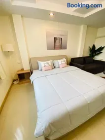 บ้านพักการ์ฟิลด์ซีวิว&พูล เกาะล้าน - Image 4