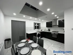 Lovely Home near BHX airport, NEC - Image 3