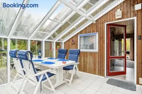 Authentic And Cosy Holiday Home With Enclosed Garden, Covered Terrace And Annex Just A Few Minutes Walk From The Beach And Close To Forest And - Image 2