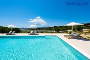 Villa Soleil Santa Maria - Image 2