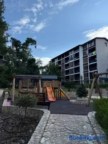 Forest Club Premium Apartment - Image 2