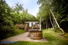 Riverwood Farms Shepherds Hut - Image 4