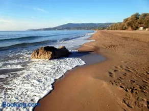Koroni Zaga Beach- Seascape Luxury Villa Costiana - Image 2