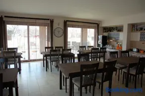 Solaris Garden Rooms - Image 4